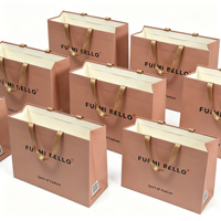Sac cadeau de luxe personnalisé avec logo privé, design renforcé, poignée en ruban, sac en papier de marque