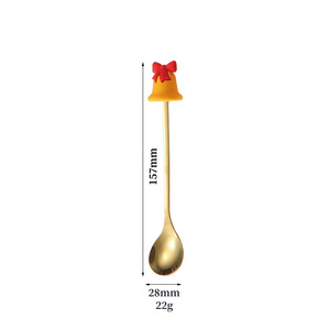 Ensemble de couverts de camping en titane léger et durable pour les aventures en plein air et les excursions de randonnée - Product Image 1