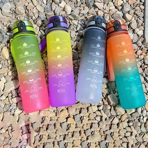 Bouteille d'eau sport personnalisée anti-fuite sans BPA en PC de 1L (32 oz) avec paille et marqueur de temps, bouteille d'eau motivante de 32 oz - Product Image 2