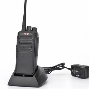 Cargador para Walkie Talkie TYT TH UV8000D, Base de Carga Profesional, Salida de 12V 1.25A, Fuente de Alimentación de 15W - Product Image 3