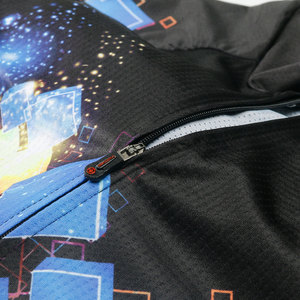 Maillot de cyclisme personnalisé vierge pour sublimation, entièrement personnalisable avec col, tissu et impression de logo, pour coopération entre marques sportives - Product Image 4