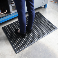 Küche und Werkstatt Öl feste rutsch feste perforierte Entwässerung matte Gummi platten Hohl matte