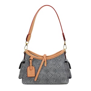 2025 Luxury Vintage Leather Crossbody Shoulder Daily Use Bag for Women Water-Proof Printed Letter <b>Zip</b> Dress Versatile - Product Image 4