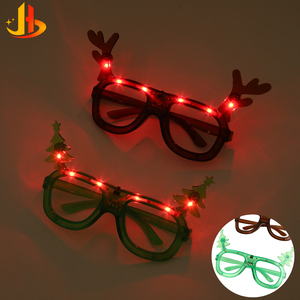 Occhiali LED Lampeggianti a Forma <span class=keywords><strong>di</strong></span> <span class=keywords><strong>Corna</strong></span> <span class=keywords><strong>di</strong></span> <span class=keywords><strong>Cervo</strong></span> - Accessori Portatili <span class=keywords><strong>di</strong></span> Alta Qualità in Plastica per Feste <span class=keywords><strong>di</strong></span> Diwali e Ringraziamento - Product Image 2