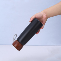 Hadiah Bisnis Botol Flask Vakum Stainless Steel Dinding Ganda 500ml Tutup Bambu, Esensial untuk Kembali ke Sekolah dan Perjalanan