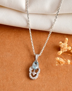 Colgante de gota clásico de plata de ley Sky Bloom con motivo floral aguamarina/Topacio azul-Regalo de fiesta y boda - Product Image 3