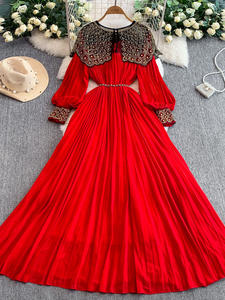 ชุดราตรีประดับหรูหรา: ชุดเดรสแขนยาวประดับไข่มุกเลื่อมและกระโปรงเต็มเอว - Product Image 4