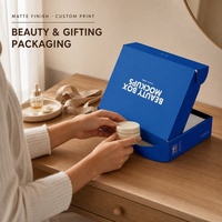 Boîte cadeau personnalisable en carton ondulé, gaufrage, sérigraphie, écologique, échantillon gratuit pour l'emballage des boutiques de vêtements