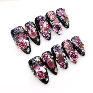 10 Uds. <span class=keywords><strong>Uñas</strong></span> Postizas <span class=keywords><strong>Acrílicas</strong></span> Reutilizables <span class=keywords><strong>con</strong></span> Base Negra, Diseño 3D de <span class=keywords><strong>Rosa</strong></span> Roja y Mariposa <span class=keywords><strong>con</strong></span> Diamantes de Imitación, Cobertura Completa, Venta al por Mayor - Product Image 4