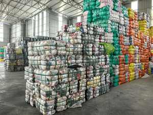 SH05 Robes longues tendance de haute qualité, robes en coton, jupes, jeans, chemises, vêtements usagés pour femmes, vêtements bon marché en gros - Product Image 5