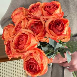 Bouquet de roses artificielles en soie, rose foncé, orange, jaune, haute simulation, décoration intérieure, accessoires de mariage - Product Image 2