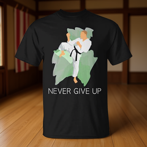 Camiseta de artes marciales con dibujos animados de Karate Never Give Up, camiseta negra 100% algodón de manga corta con cuello redondo para hombre - Product Image 3