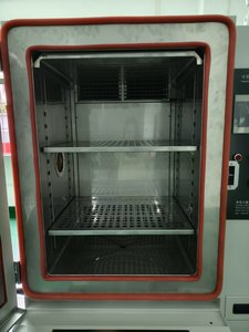 공장 승인 테스트 장비 용 프로그래밍 가능 전자 스테인리스 스틸 220v 상온 습도 챔버 1 년 - Product Image 4