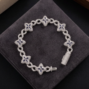 Bracelet trèfle à quatre feuilles couleur argent, chaîne à maillons, bijoux sertis de pierres pour femmes et unisexe - Product Image 4