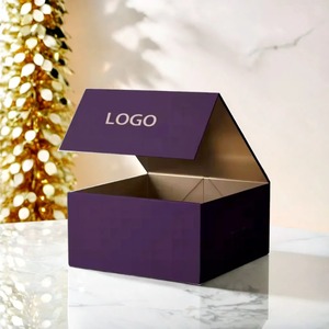 Custom Luxury Rigid Paper Gift Boxes Candles Magnetic Vlosure <b>Foldable</b> <b>Box</b> - Product Image 3