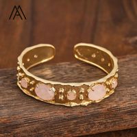 Bracelet en quartz naturel plaqué or avec griffe en laiton fait à la main pour la fête