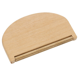 Removedor de pelusas de madera con cuchilla de acero inoxidable para ropa de lana, diseño portátil - Product Image 4
