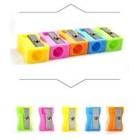 Taille-crayon rectangulaire en plastique coloré pour enfants et étudiants, vente en gros d'usine