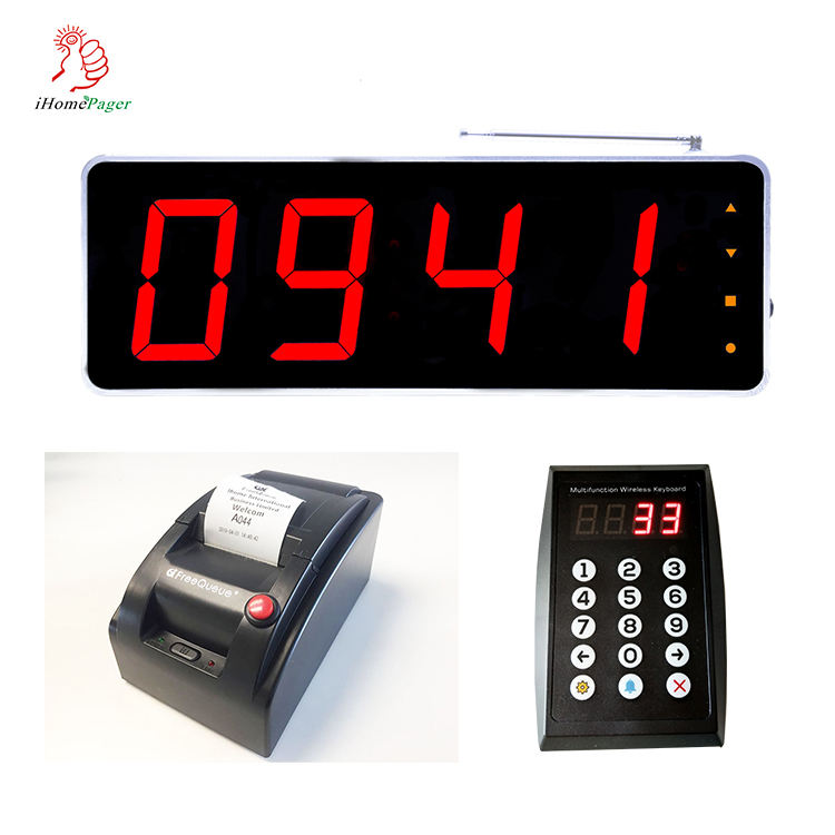 1ปุ่มกดจอแสดงผล1อันและเครื่องพิมพ์1เครื่อง