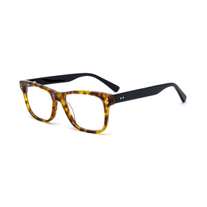 Venta al por mayor logotipo personalizado tendencia leopardo gafas ópticas hombres y mujeres monturas de gafas Luz de lujo miopía monturas de gafas - Product Image 1