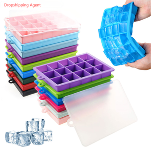 Produits de dropshipping 2026 : Moule à glaçons en silicone de qualité alimentaire avec couvercle, boîte carrée, pour agents de dropshipping - Product Image 1