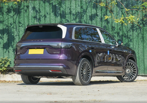 AITO M8 รถยนต์ไฟฟ้า SUV - แบตเตอรี่ 100kWh ชาร์จเร็ว 5 ที่นั่ง ระยะทางวิ่งไกล 705 กม. ปี 2025 - Product Image 2