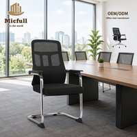 Chaise de réunion en maille grande quantité, chaise de bureau en maille respirante en gros avec pied cantilever en métal robuste pour salle de négociation