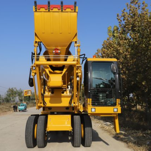 Camion malaxeur à béton autochargeur de 4 m3, 82 kW, camions à ciment SLM4000, malaxeur à ciment de construction - Product Image 1