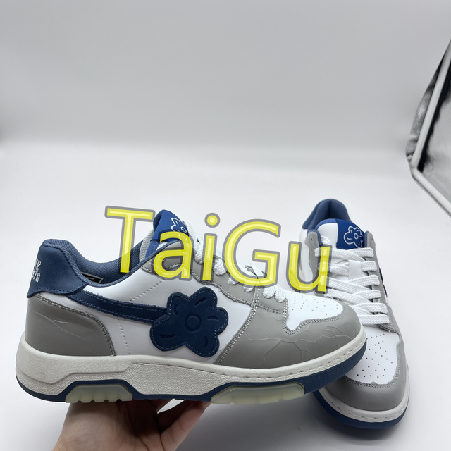 Wholesale High Quality Retro Brand Custom Sport Basketball Shoes Sneakers for Men Women