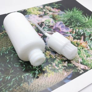 De lujo de alta calidad Blanco Opal de bomba de vidrio de cara de la botella de la loción 50Ml 100Ml - Product Image 3