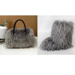 Mesdames Crossbody Winter Clutch Handbag Plush Soft Fur Shoulder Tote Bag And Ankle Snow Boots Set Women Calf Snow Boots - Product Image 3