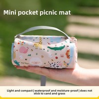 Mini tapis de pique-nique en nylon pour le camping et la plage, imperméable, antidérapant, léger, durable, portable, pliable, compact, épaisseur 0,5 cm