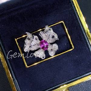 แหวนกรงเล็บทองคำ18K สุดหรูออกแบบมาสำหรับผู้หญิงโดยเฉพาะด้วยพลอยสีชมพูที่ปลูกในห้องปฏิบัติการทรงรีตรงกลาง - Product Image 2