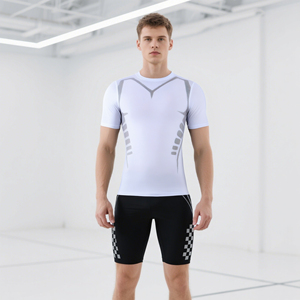 Venta al por mayor Plus Size Sportwear Hombres Tops Camisetas para Fitness Color sólido Manga corta Culturismo Ejercicio Gimnasio Hombres Active Tops - Product Image 2