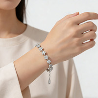 Bracelet de luxe en alliage de zinc plaqué or avec strass en cristal pour banquets et soirées, accessoire de mode pour cadeau