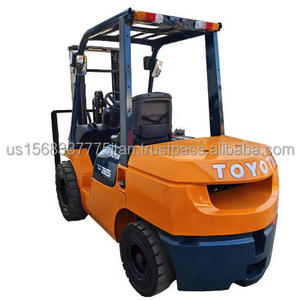 Montacargas Diésel TOYOTA Usado de Alta Calidad, 2.5 Toneladas, con Altura de Horquilla de 3m, Neumáticos Neumáticos/Sólidos - Bajo Precio y Alto Rendimiento - Product Image 1