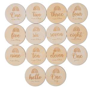 Tarjeta de hito mensual de madera de doble cara <span class=keywords><strong>para</strong></span> bebé, tarjetas de madera personalizadas únicas conmemorativas de crecimiento de bebé recién nacido - Product Image 1