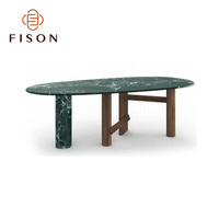 Table de salle à manger ovale en marbre rouge Arabescato italien avec base en bois massif, design Lege pour salle à manger moderne