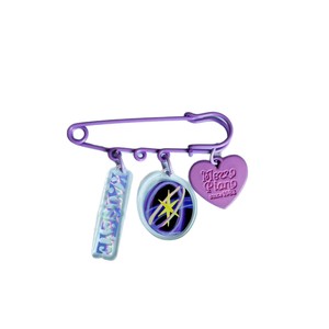 Broche Metálico de Pintura Tradicional Kpop KATSEYE de 6CM, Colgante con Impresión UV, Accesorios para Bolsos y Ropa, Pins de Manon, Sophia y <span class=keywords><strong>Daniela</strong></span> - Product Image 5