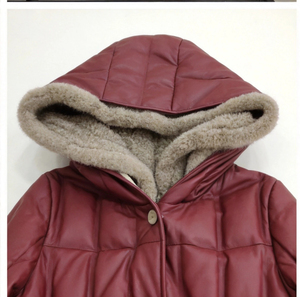 Nouveau manteau en cuir matelassé pour <span class=keywords><strong>femme</strong></span> avec capuche et bordure en fourrure de vison pour l'hiver - Product Image 4