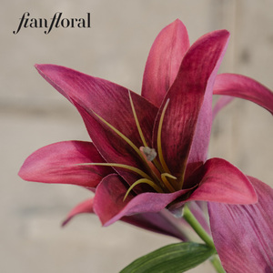 Bunga Lily Harimau Buatan Tangan dengan Sentuhan Realistis untuk Dekorasi Meja Rumah - Product Image 3