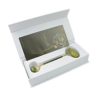 Ventes d'usine Gua Sha outils pour le visage et ensemble de rouleaux de jade pour les soins de la peau réduire les poches Gua Sha pierre cadeau d'auto-soin pour femme homme
