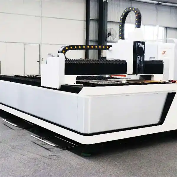 Mingcheng Nhà cung cấp tốt 4000 Watts sợi Máy cắt laser giá 1000 Wát sợi máy cắt laser 6KW