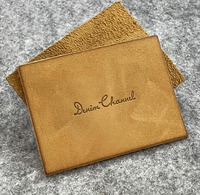 Étiquettes de vêtements personnalisées avec logo en relief, étiquettes cousues, étiquettes en cuir véritable pour jeans, étiquettes en caoutchouc pour vêtements