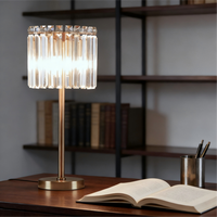 Lampe de table en cristal de luxe E14, lampe de chevet pour chambre à coucher, lampe de bureau décorative minimaliste moderne pour salon