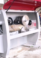 Scie à panneaux horizontale économique et efficace, modèle 50, à moteur 380V, pour la découpe de métaux et le sciage de bois rond multi-lames