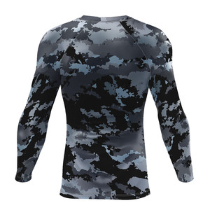 Encuentra tu traje de baño Coast Camo Rash Guard UPF 50+ - Product Image 1