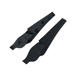 Cadillac XTS Windshield Wiper Drain Plate Sealing <b>Strip</b> 22980632 <b>Rubber</b> Part 22.4x4.4x1.2cm - Product Image 1