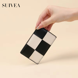 Bolsos Nuevos 2025 para Mujer, Marca con Diseño de Tablero de Ajedrez, Bolso Pequeño para Tarjetas, Moderno Porta Tarjetas con Clip, Compacto y Elegante Monedero para Llaves y Monedas - Product Image 2