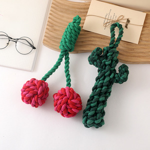 Vente en gros de jouets personnalisés pour chiens, petits, moyens, grands, durables, en corde de coton, jouets interactifs à mâcher pour chiens Cherry - Product Image 1